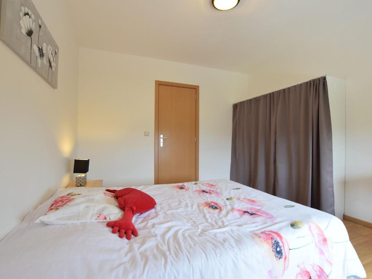Cozy Apartment In Paliseul With Garden Carlsbourg Екстер'єр фото
